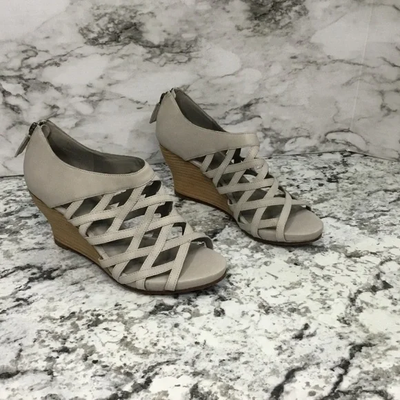 Eileen Fisher Cage Strap Lattice  Leather Gray Wood Wedge Sandal - Picture 4 of 12